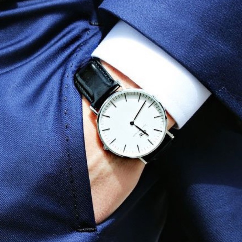 • Daniel Wellington Men’s Sheffield Watch • - Picture 5 of 5